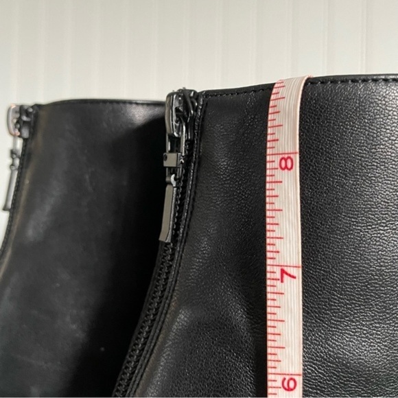 Stuart Weitzman Wedge Heel Ankle Boots in Black Glove Leather *Spain* - Picture 7 of 12